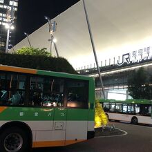 東京駅八重洲口にて！