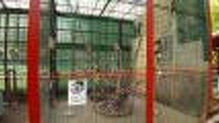 かなりこじんまり