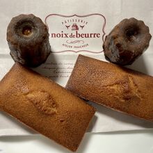 焼き立てフィナンシェとカヌレ