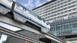 小倉駅に吸い込まれる