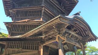 世界唯一☆ダ・ヴィンチもびっくりの木造-螺旋構造物