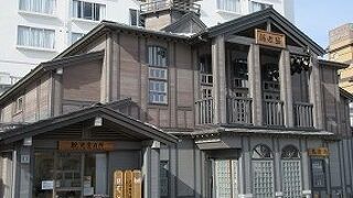 草津を案内すると、ここに連れてきます