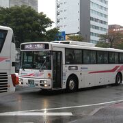 特急列車や新幹線を補完する公共交通機関