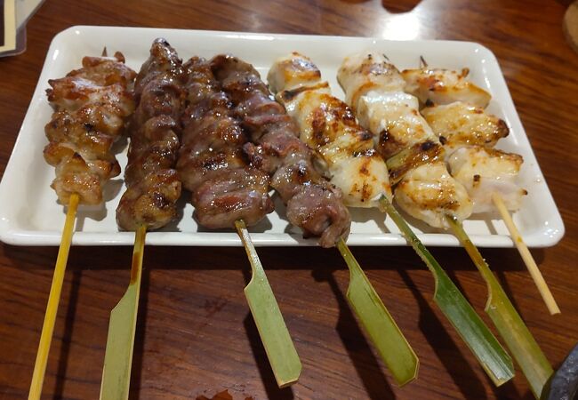 リーズナブルに飲める焼き鳥居酒屋