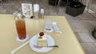 ティールーム ベンジャミーナ