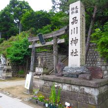 鳥居 / Torii: the gate of shrine