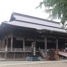 日蓮宗の大きな寺院、法華経寺