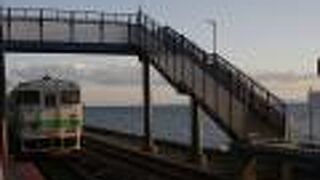 岩見沢と長万部を結ぶ路線