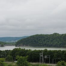 道の駅から望む足寄湖