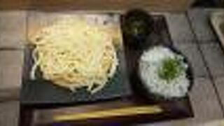 ざるうどんとしらす丼