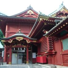 資料館の入口は、神田神社の一角にあるため、判りにくいです。