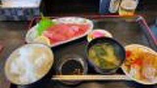 お食事処 よしの