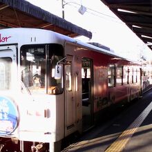 恵那駅～明智駅を結ぶ1両のワンマン列車