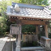 佃の住吉神社の境内にあります。