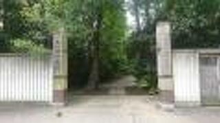 山門には豊川稲荷霊場とも書いてありました