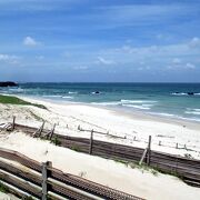 しおかぜの里角島のすぐ近くです。 