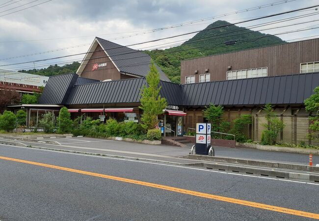 心地よい空間、食事よりコーヒー