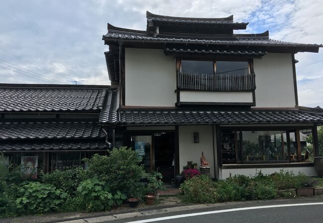 温かみのある焼き物