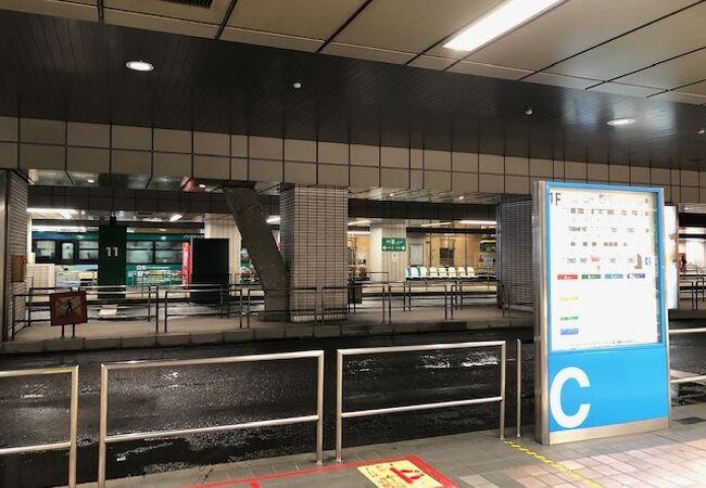横浜駅東口バスターミナル クチコミ アクセス 営業時間 横浜 フォートラベル