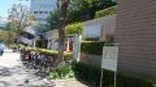 今は説明板のみです。