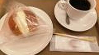 イートインスペースがあります。