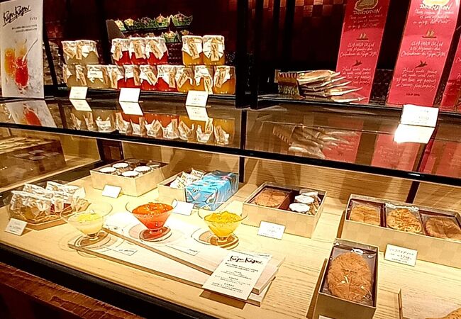 クラブハリエ 日本橋三越店 クチコミ アクセス 営業時間 日本橋 フォートラベル クラブハリエ 日本橋三越店 クチコミ アクセス 営業時間 日本橋 フォートラベル