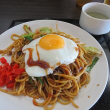 横手焼きそば９５０円美味し