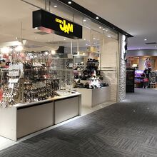 可愛いキーホルダーもあります