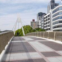 おしゃれな橋。