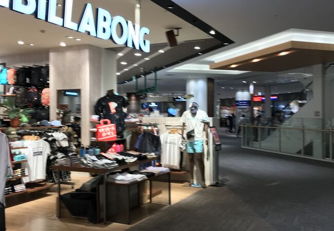 BILLABONG STORE 京都