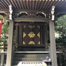 並んでいたけど正面も撮りたかった　