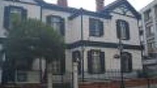 北野山本通の異人館