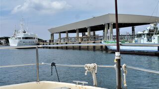 城ケ島渡し船から見た三崎漁港