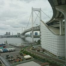 ゆりかもめの車内から