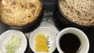 ランチ丼ものセット