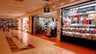 横浜駅東口駐車場に車を停めて　ポルタへ