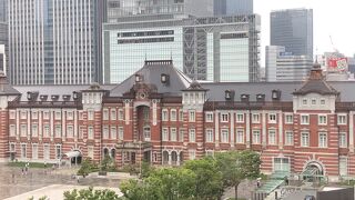 丸ビルから眺めました。