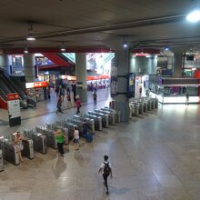 アトーチャセルカニアス駅