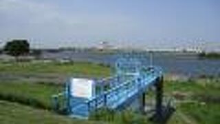 開放感豊かな河川敷