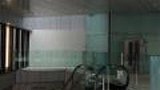 阪神間で一番海側を走る！