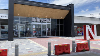 新しくできたパーキングエリア。