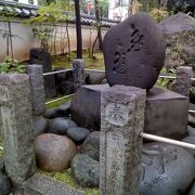 1874年に熊治郎が持ち上げた力石　　