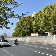 基地側に歩道なし