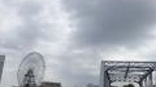 桜木町から運河パークまでの散歩道