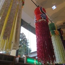 青葉城下銘店館の七夕飾り