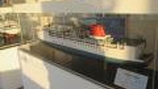 デッキに出れば実物展示も？