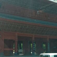 シンボル的な入り口