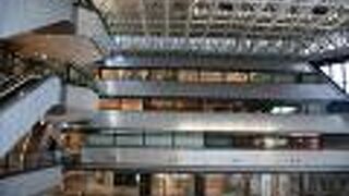 松下電器系列の商業施設です