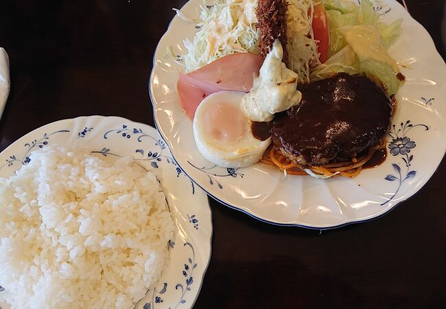 老舗洋食グリルミヤコ