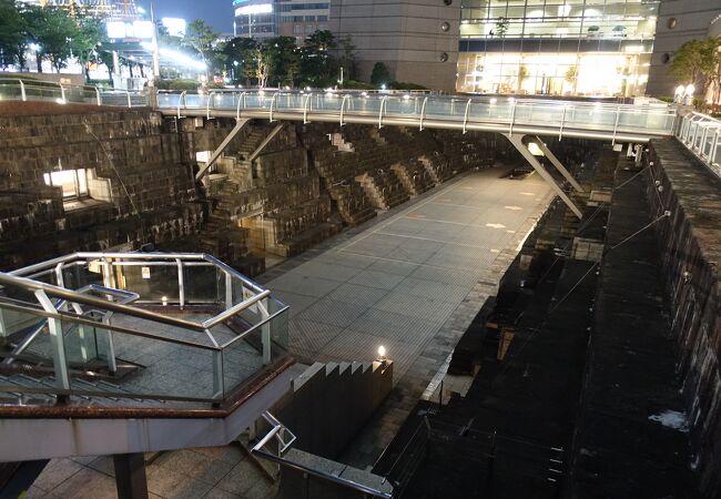 ドックヤードガーデン 旧横浜船渠第2号ドック クチコミ アクセス 営業時間 横浜 フォートラベル ドックヤードガーデン 旧横浜船渠第2号ドック クチコミ アクセス 営業時間 横浜 フォートラベル